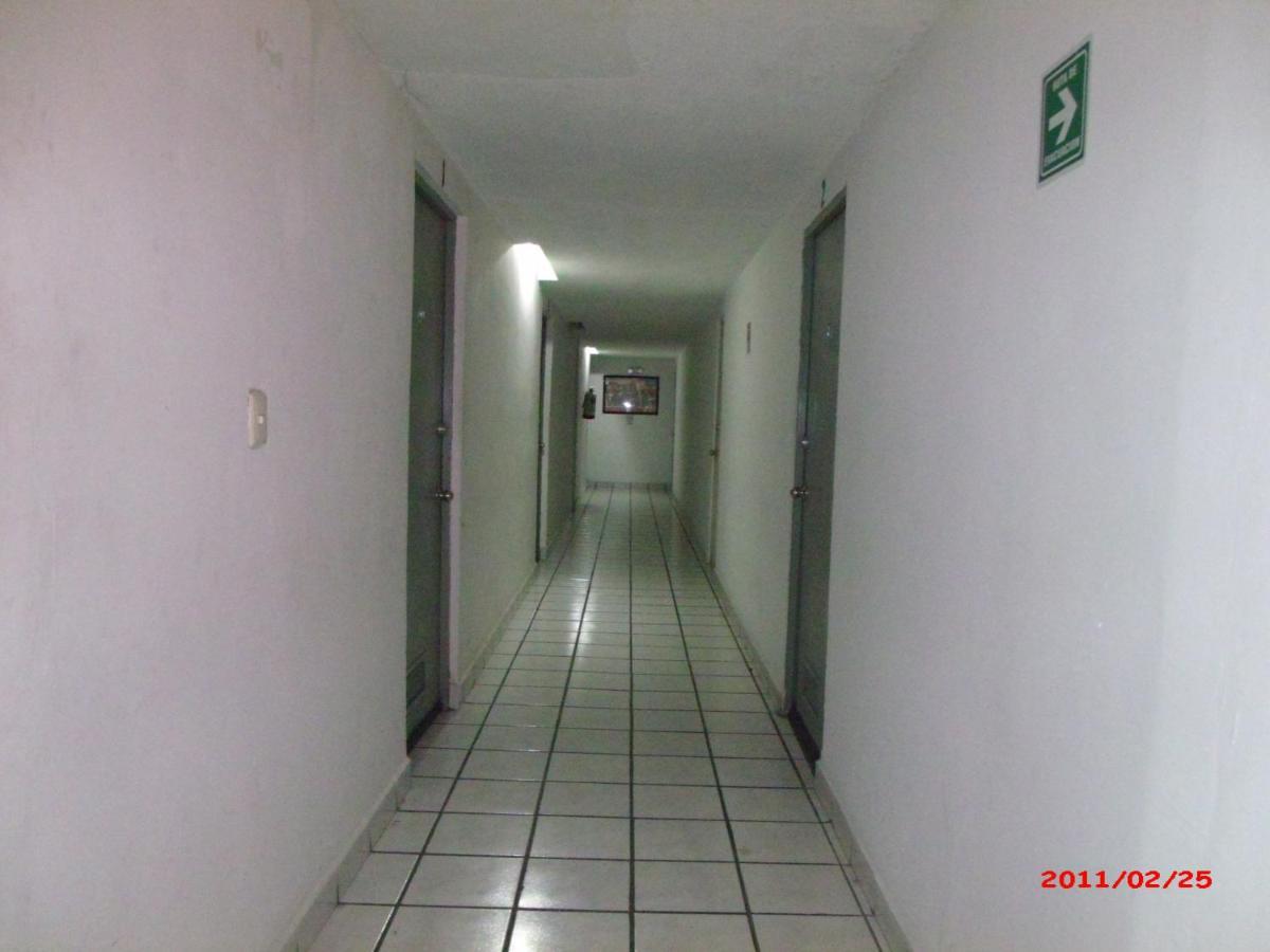 Hotel Soyforaneo Monterrey Zewnętrze zdjęcie